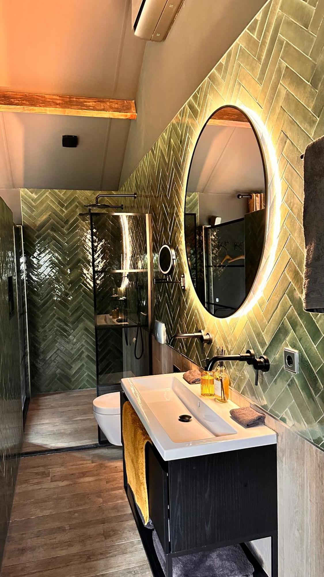 Wellness Tuin - Ultieme Partner Beleving - St Hubertus Suite Met Jacuzzi ,Openhaard, Prive Hottub En Prive Sauna In Jachthut Stijl Horst Exteriör bild